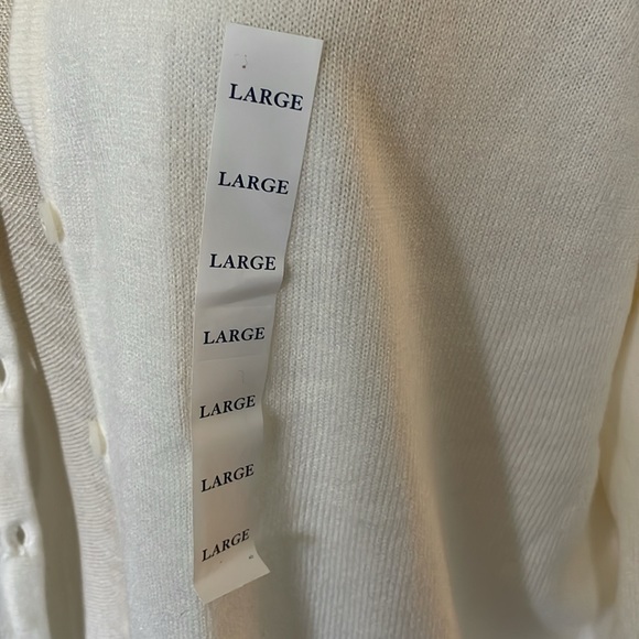 Croft & Barrow Ivory Button Front Cardigan - Picture 2 of 6